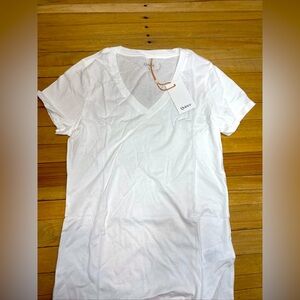 QUINCE Women's Cotton Modal V Neck Tee White Medium